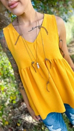 The ZigZag Stripe TOPS & TUNICS Yellow Hampton Hills Tank