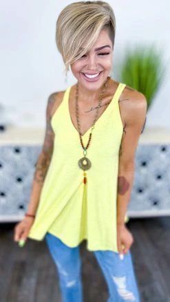 The ZigZag Stripe Yellow Lake Gal Tank