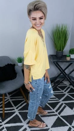 The ZigZag Stripe TOPS & TUNICS Yellow What Rules Top [NO RETURNS]