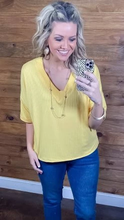 The ZigZag Stripe TOPS & TUNICS Yellow What Rules Top [NO RETURNS]