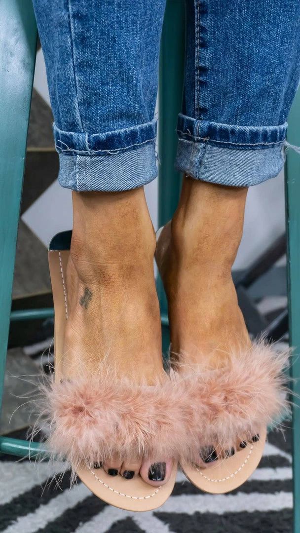 Chinese Laundry SHOES Zoey Sandals